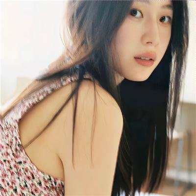 黄阿丽:小眼镜蛇